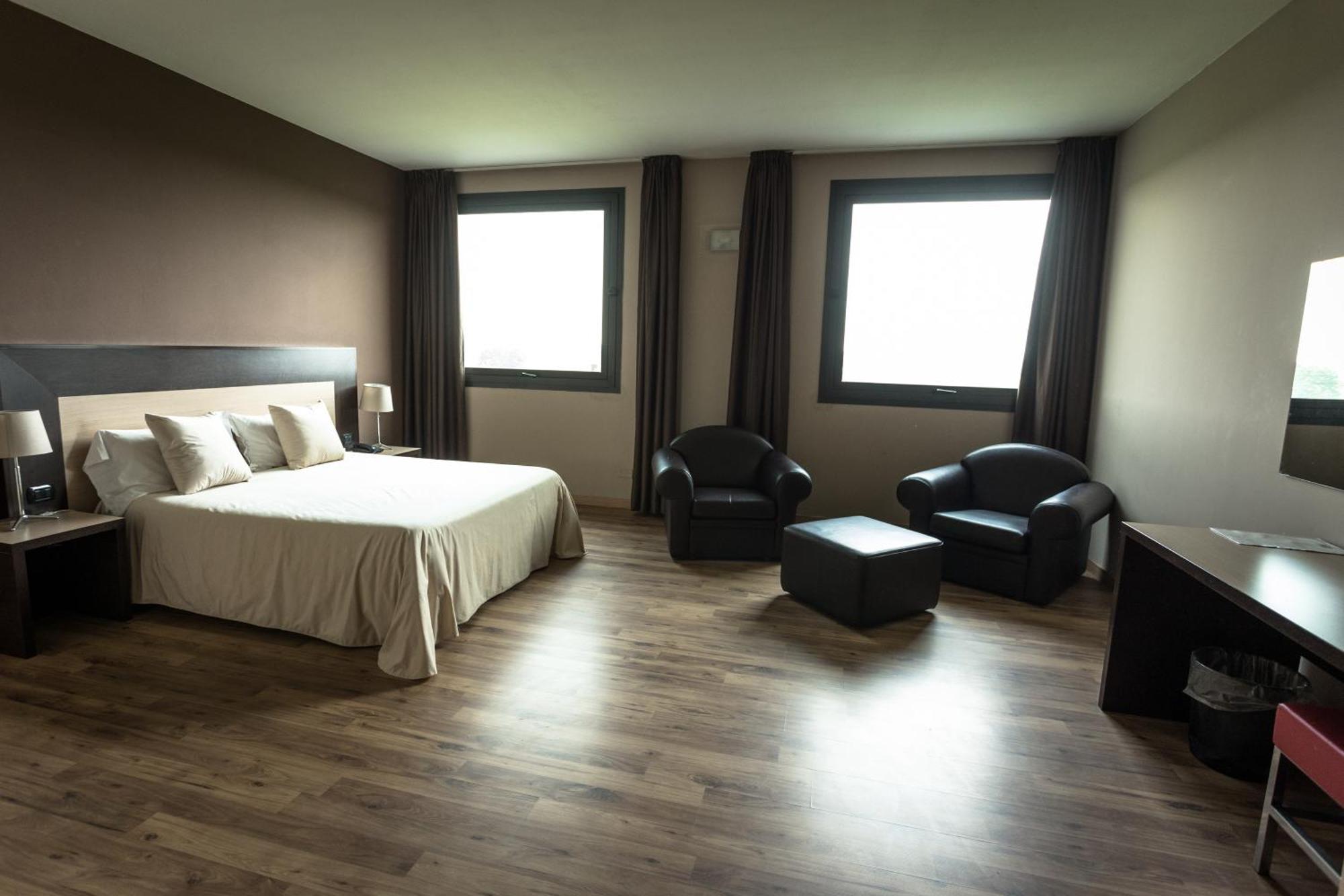 Hotel Don Camillo Brescello Dış mekan fotoğraf