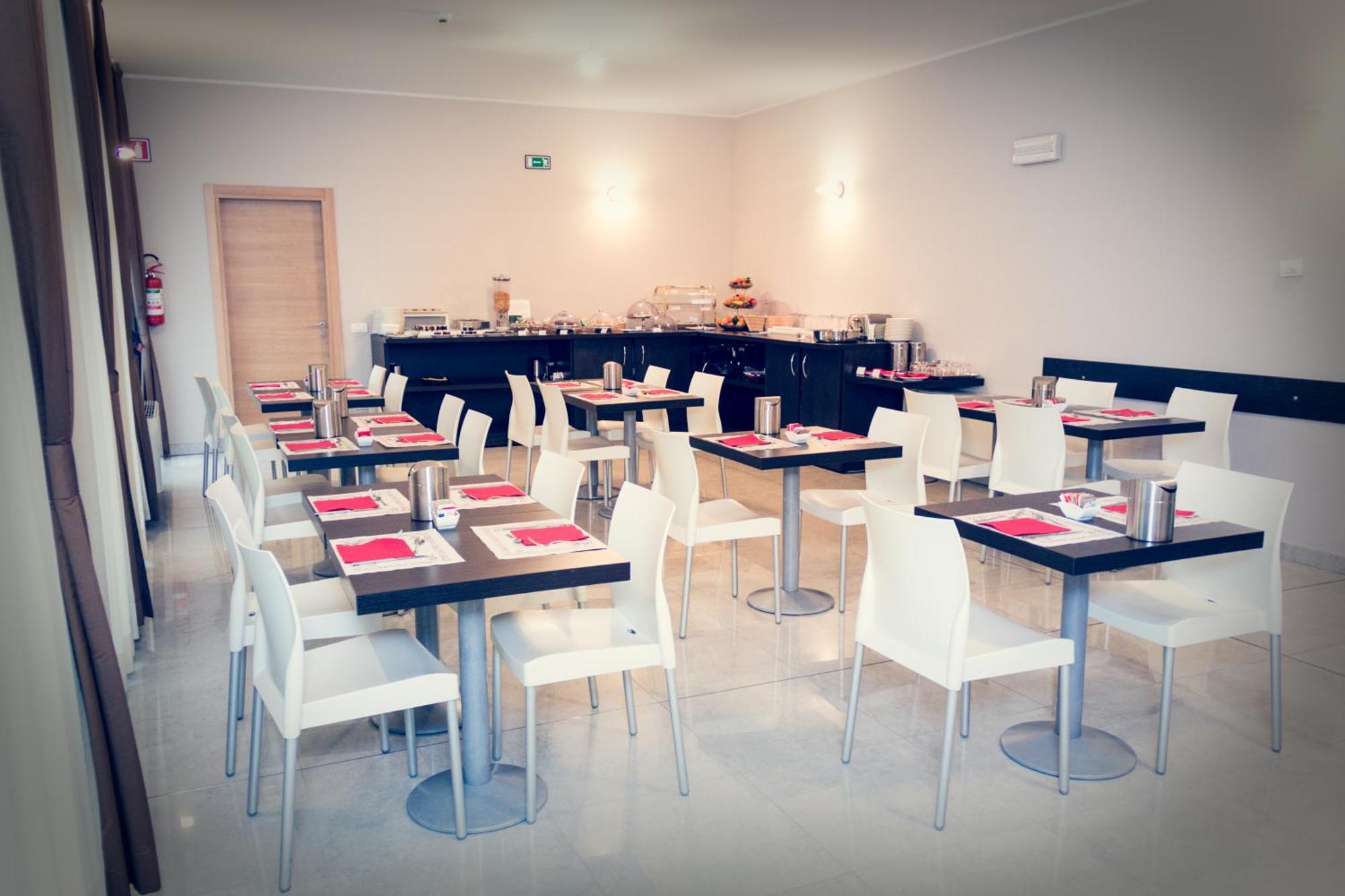 Hotel Don Camillo Brescello Dış mekan fotoğraf