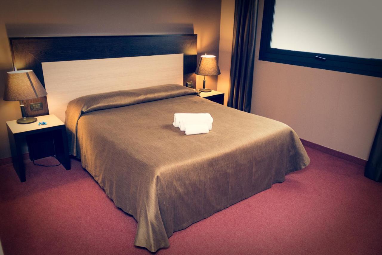 Hotel Don Camillo Brescello Dış mekan fotoğraf