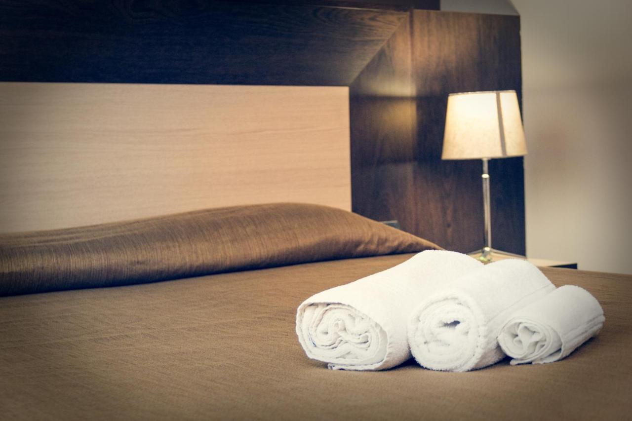 Hotel Don Camillo Brescello Dış mekan fotoğraf