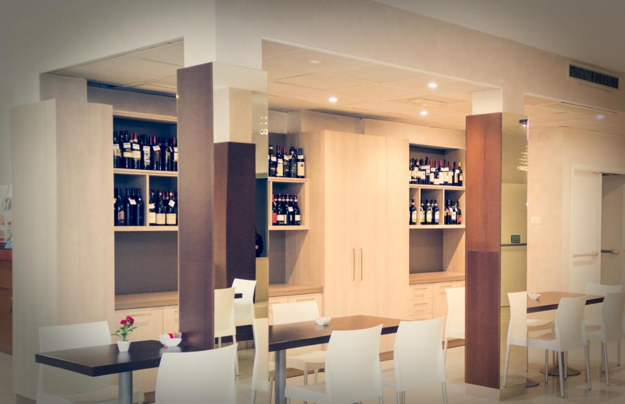 Hotel Don Camillo Brescello Dış mekan fotoğraf